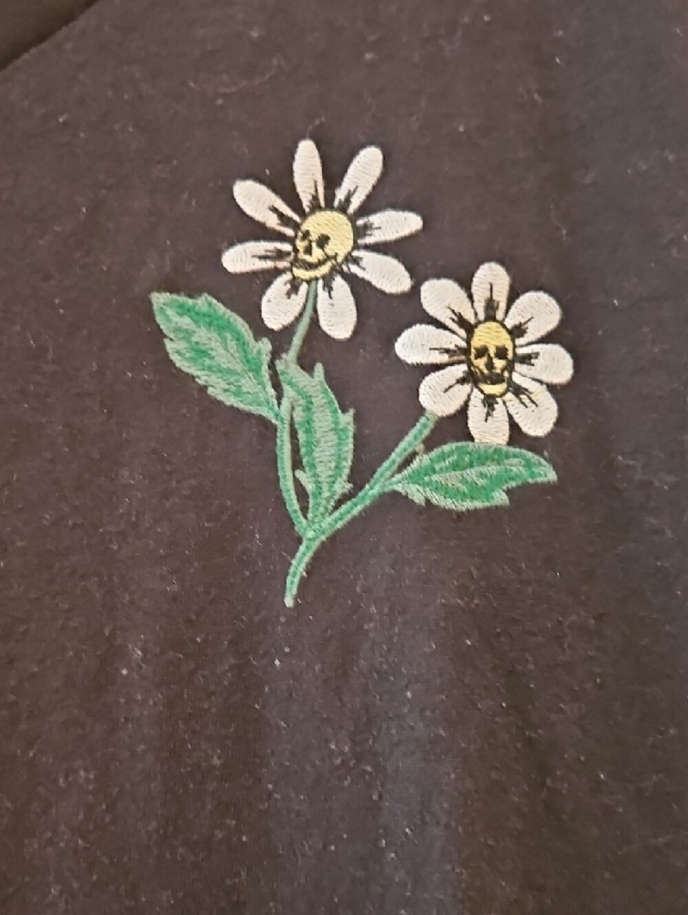 torrid Black V-Neck Tee with White Daisy Embroidered Accent - Picture 4 of 9